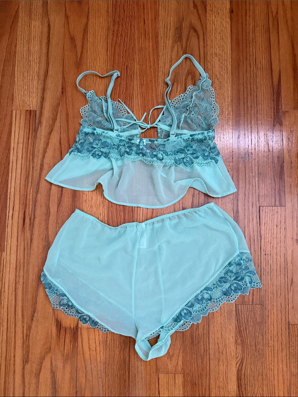 Sexy 2 Piece Lingerie Set - Picture 4 of 4